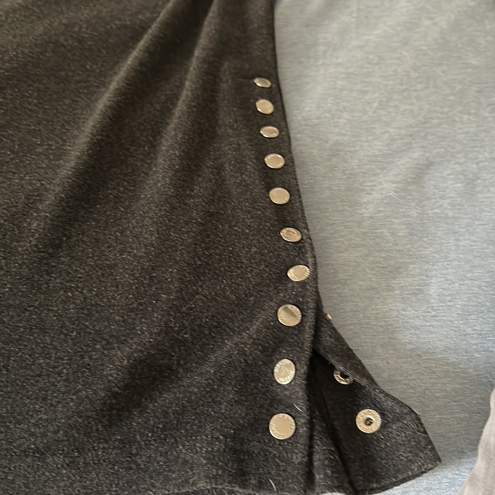 Joseph Ribkoff skirt. Size 10. - Picture 3 of 6